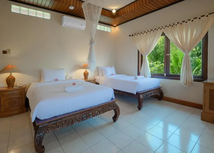 Resort Banyualit 'n 3*