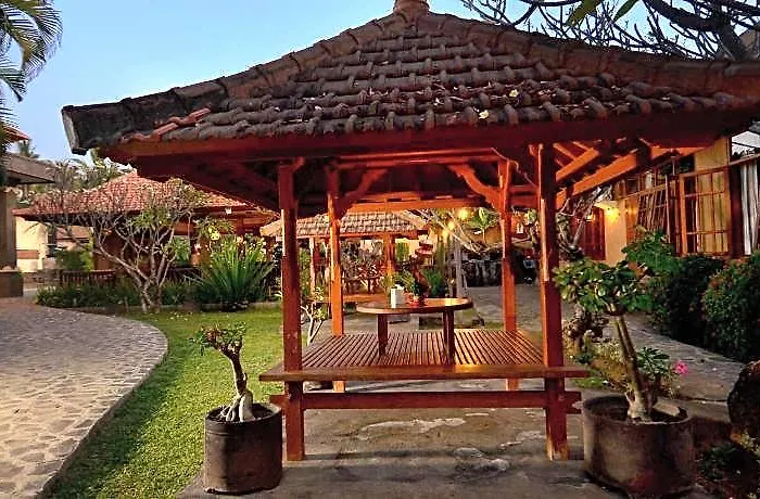 Resort Banyualit 'n 3*